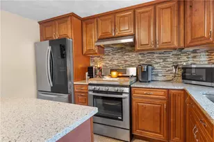 149 Grassmere Ave, East Providence, RI 02914 - Photo 13