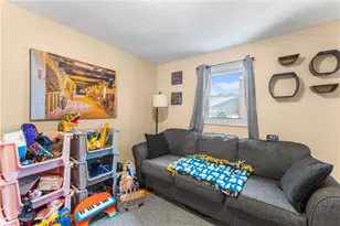 149 Grassmere Ave, East Providence, RI 02914 - Photo 15