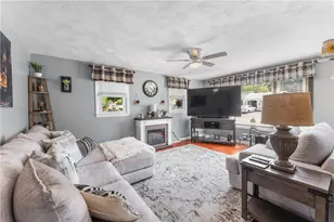 149 Grassmere Ave, East Providence, RI 02914 - Photo 5