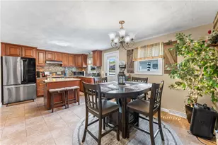 149 Grassmere Ave, East Providence, RI 02914 - Photo 9