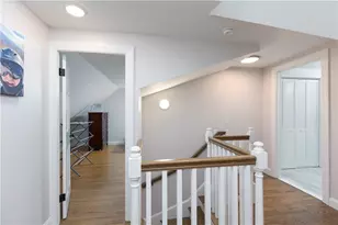 15 Kenton Ave, East Providence, RI 02916 - Photo 13