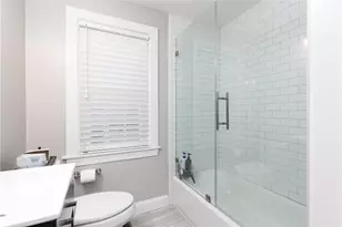 15 Kenton Ave, East Providence, RI 02916 - Photo 21
