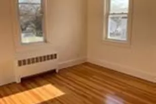 86 Hamilton Ave, Barrington, RI 02806 - Photo 5