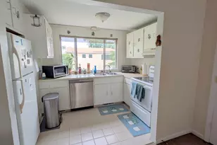 45 Urban Ave, North Providence, RI 02904 - Photo 9