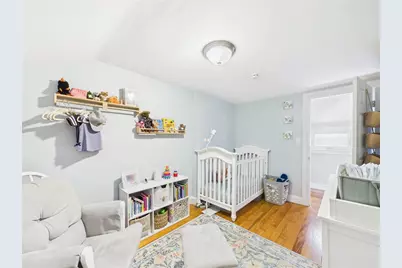 122 Gordon Avenue, Warwick, RI 02889 - Photo 9
