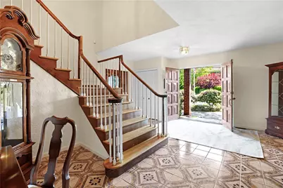 82 Mountain Laurel Drive, Cranston, RI 02920 - Photo 5