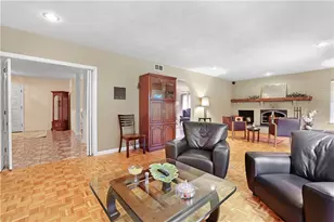 82 Mountain Laurel Dr, Cranston, RI 02920 - Photo 9