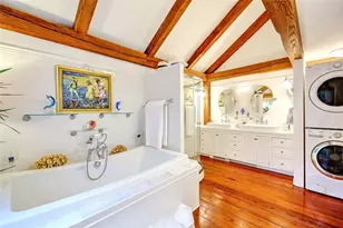 75 Macomber Ln, Portsmouth, RI 02871 - Photo 27