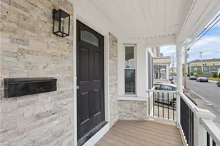 288 Potters Ave, Providence, RI 02905 - Photo 5