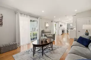 137 Lark Ln, Tiverton, RI 02878 - Photo 17