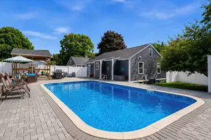 3811 Mendon Rd, Cumberland, RI 02864 - Photo 19