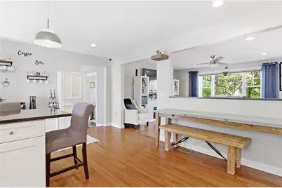 3811 Mendon Road, Cumberland, RI 02864 - Photo 7
