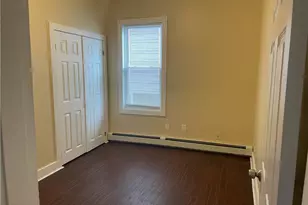 171 Pine St, Pawtucket, RI 02860 - Photo 5