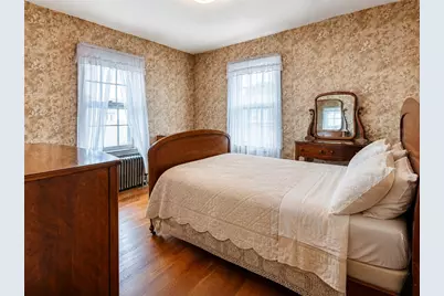 70 Floral Park Boulevard, Pawtucket, RI 02861 - Photo 27
