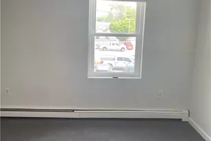22 Wall St, Bristol, RI 02809 - Photo 13