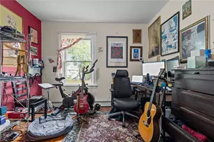 162 Armington St, Cranston, RI 02905 - Photo 13