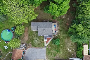 1842 Mendon Rd, Woonsocket, RI 02895 - Photo 5