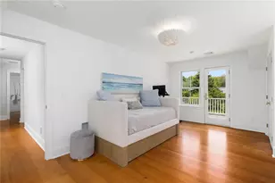 104 Ferry Rd, Bristol, RI 02809 - Photo 33