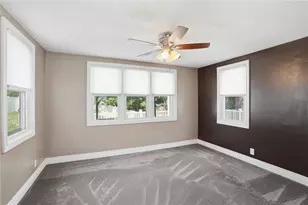 50 Pera St, Warwick, RI 02886 - Photo 9