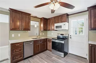 50 Pera St, Warwick, RI 02886 - Photo 5