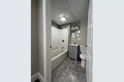 217 State Street #2R, Bristol, RI 02809 - Photo 9