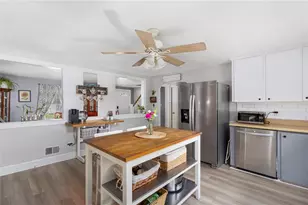 45 Woodhaven Rd, Pawtucket, RI 02861 - Photo 13