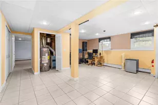 150 Marlow St, Cranston, RI 02920 - Photo 21