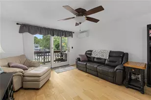130 Pilgrim Pkwy, Warwick, RI 02888 - Photo 11