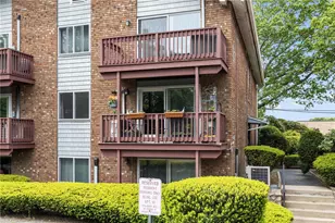 130 Pilgrim Pkwy, Warwick, RI 02888 - Photo 17