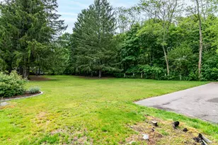 385 Ten Rod Rd, North Kingstown, RI 02852 - Photo 9