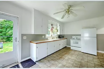 30 Paddy Hill Rd Road, South Kingstown, RI 02879 - Photo 7