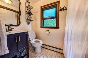 42 Mechanic St, North Smithfield, RI 02896 - Photo 27