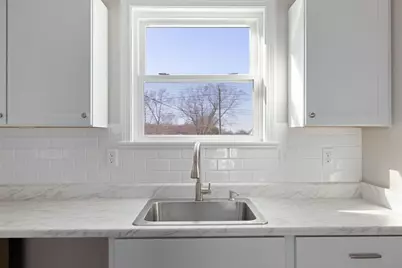 36 Kinnicutt Avenue, Warren, RI 02885 - Photo 31