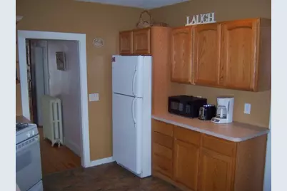 30 Simmons Street, Newport, RI 02840 - Photo 5