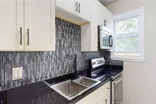 11 Swanton St, Providence, RI 02910 - Photo 3