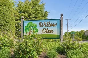 1 Willow Glen Cir, Warwick, RI 02889 - Photo 37