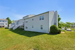 1 Willow Glen Cir, Warwick, RI 02889 - Photo 33