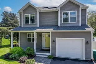 100 E View Ave, Cranston, RI 02920 - Photo 5