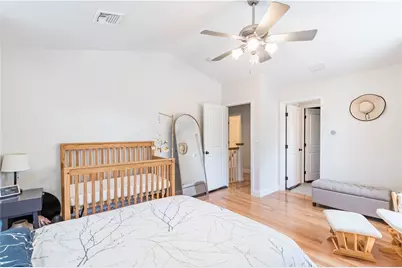 100 East View Avenue, Cranston, RI 02920 - Photo 21
