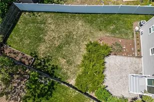 100 E View Ave, Cranston, RI 02920 - Photo 47