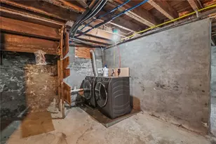 104 Alverson Ave, Providence, RI 02909 - Photo 43