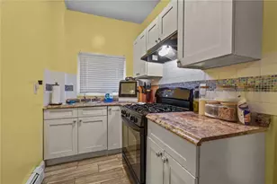 104 Alverson Ave, Providence, RI 02909 - Photo 3