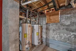 104 Alverson Ave, Providence, RI 02909 - Photo 47