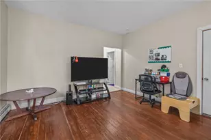 104 Alverson Ave, Providence, RI 02909 - Photo 25
