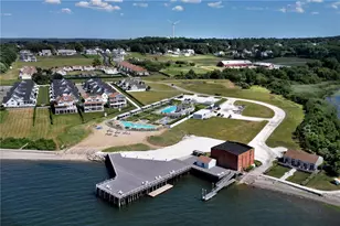 34 Wimbledon Cir, Portsmouth, RI 02871 - Photo 5