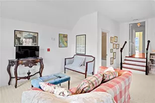 34 Wimbledon Cir, Portsmouth, RI 02871 - Photo 19