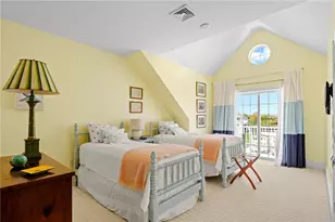 34 Wimbledon Cir, Portsmouth, RI 02871 - Photo 23