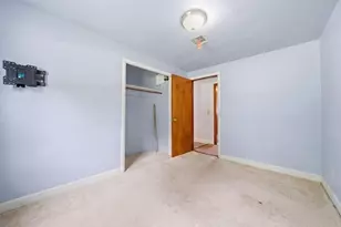 25 Dounetos St, West Warwick, RI 02893 - Photo 7