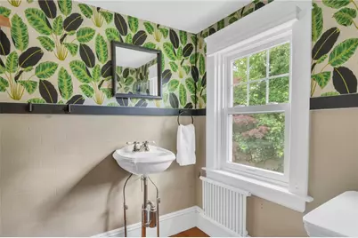 232 Taber Avenue, Providence, RI 02906 - Photo 45