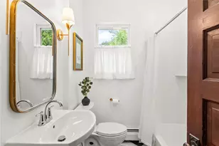 135 Olney Ave, North Providence, RI 02911 - Photo 31